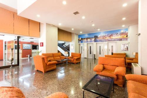 Triana In Hotel 24H Sevilla Exterior foto